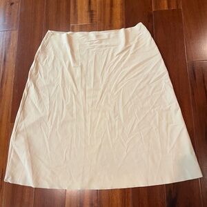 Commando‎ Beige Shapewear Skirt Intimates Knee Length Size Small / Medium